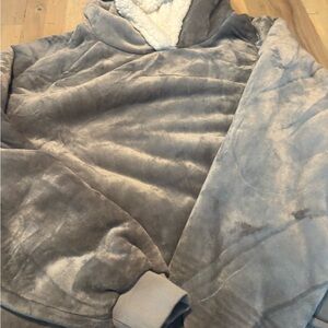 Cozy Gray Hooded wearable Blanket